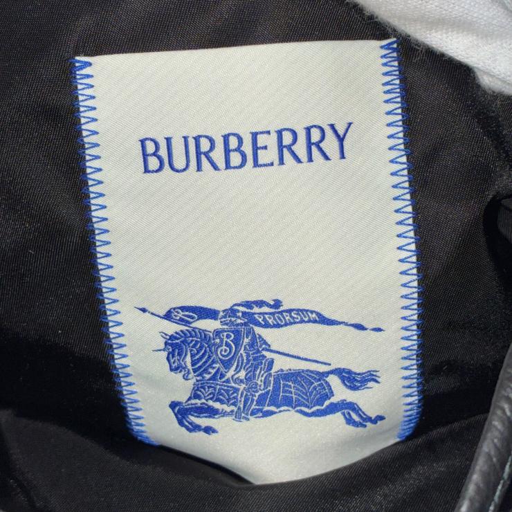 Burberry バーバリー ホースシュー ナイロン キルティング バックパック リュックサック ブラック 8118748 ★美品★ ★袋付★