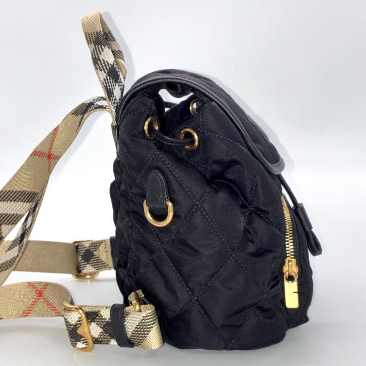 Burberry バーバリー ホースシュー ナイロン キルティング バックパック リュックサック ブラック 8118748 ★美品★ ★袋付★
