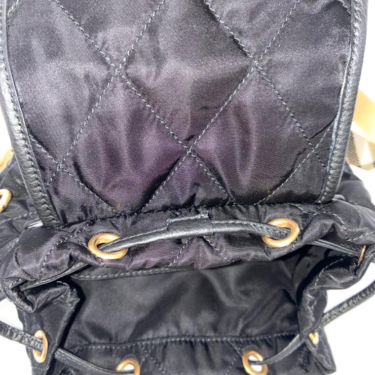 Burberry バーバリー ホースシュー ナイロン キルティング バックパック リュックサック ブラック 8118748 ★美品★ ★袋付★