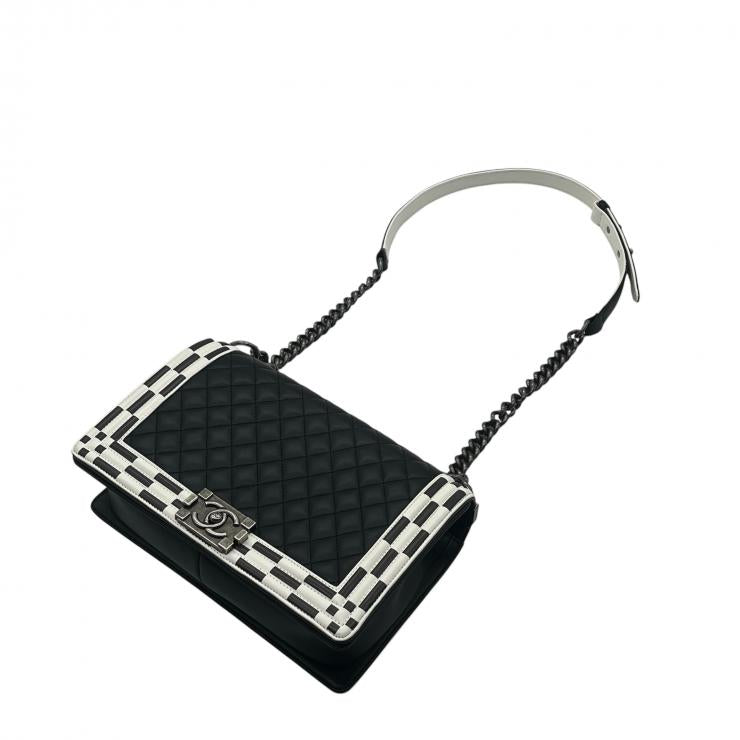 CHANEL シャネル ボーイシャネル28 チェーンショルダーバッグ バッグ ラムスキン マトラッセ ブラック ホワイト シルバー金具 ★美品★★ギャラ付★
