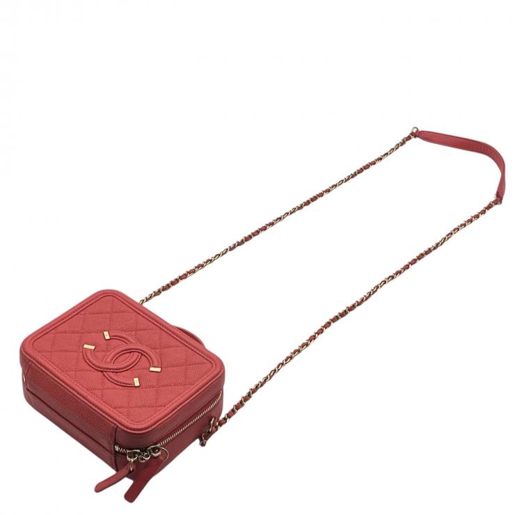CHANEL シャネル CCフィグリー マトラッセ ココマーク ショルダーバッグ ハンドバック スモール 2WAY キャビアスキン ゴールド金具 レディース レッド ★美品★