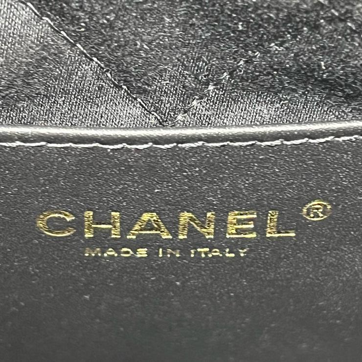 CHANEL シャネル シャネル22 ミニ ショルダーバッグ バッグ シャイニーカーフスキン ゴールド金具 ★美品★
