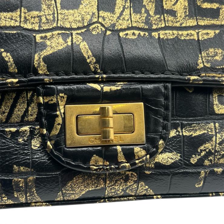 CHANEL シャネル 2.55 グラフィティ Wチェーンショルダーバッグ Wフラップ 型押し ゴールド金具 28番台 ★美品★★ギャラ付★