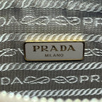 PRADA プラダ Re-Edition 2005 サフィアーノ チェーンショルダーバッグ ハンドバック 三角プレートロゴ レザー 1BH204 ★美品★