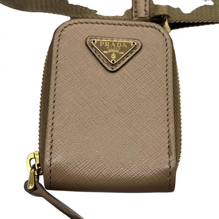 PRADA プラダ Re-Edition 2005 サフィアーノ チェーンショルダーバッグ ハンドバック 三角プレートロゴ レザー 1BH204 ★美品★