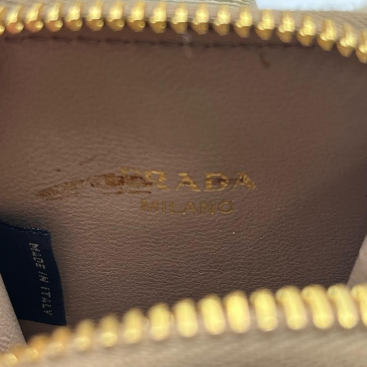 PRADA プラダ Re-Edition 2005 サフィアーノ チェーンショルダーバッグ ハンドバック 三角プレートロゴ レザー 1BH204 ★美品★