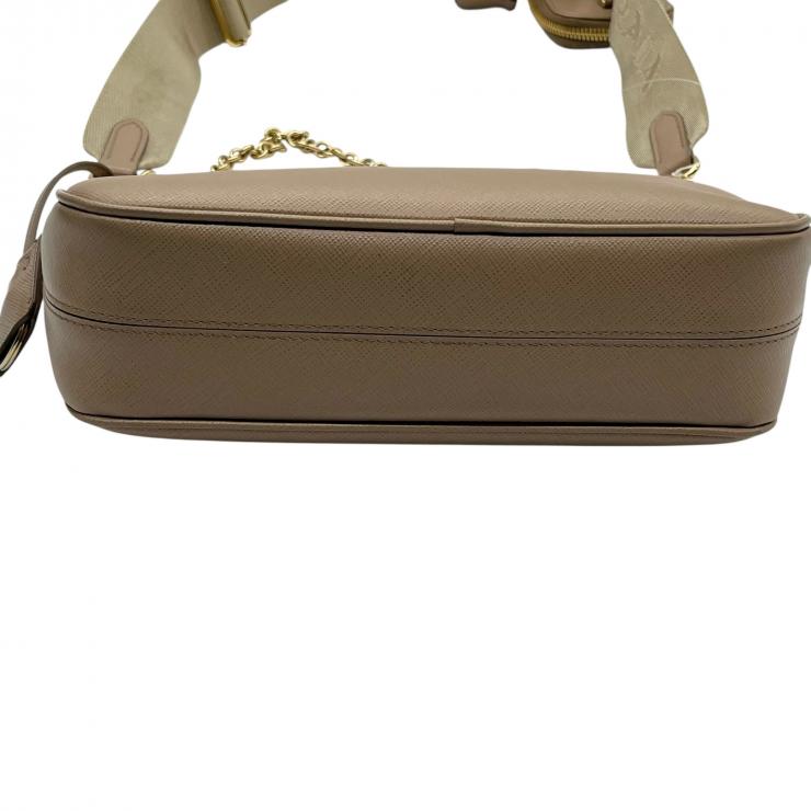 PRADA プラダ Re-Edition 2005 サフィアーノ チェーンショルダーバッグ ハンドバック 三角プレートロゴ レザー 1BH204 ★美品★