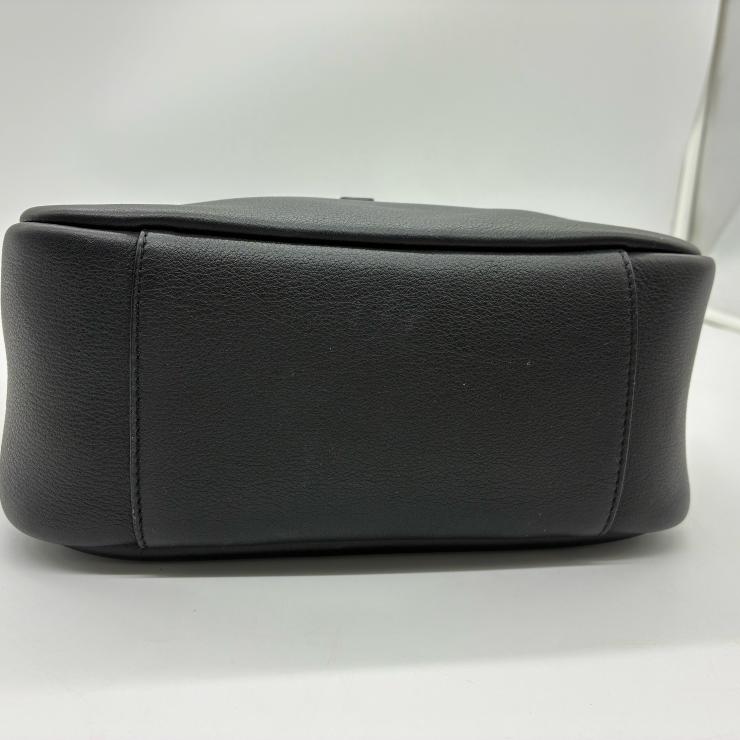 SAINT LAURENT サンローラン LE5A7 レザー ワンショルダーバッグ ★中古品★ ★美品★