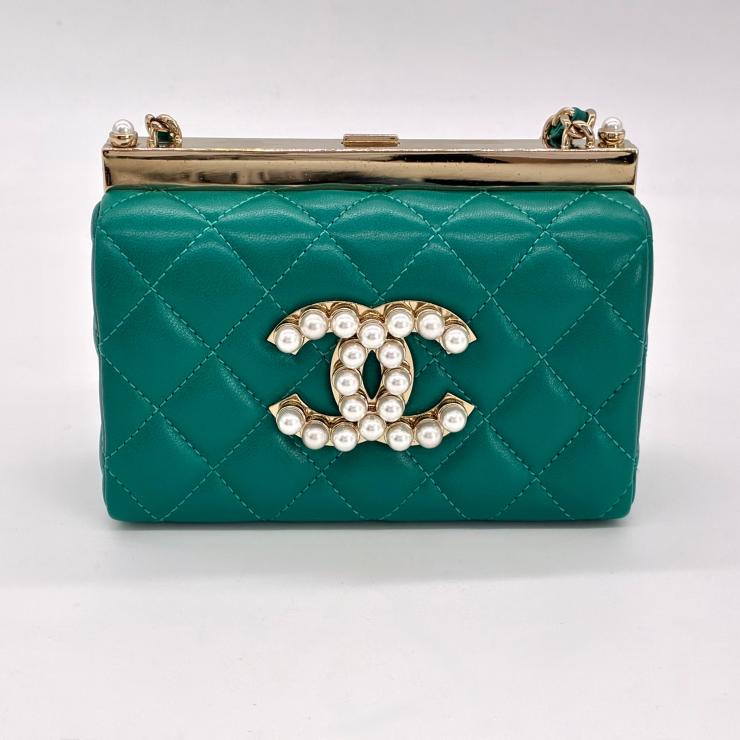 CHANEL シャネル ココマーク パール チェーンクラッチ ショルダーバッグ ラムスキン グリーン ゴールド金具 ランダムシール ★美品★