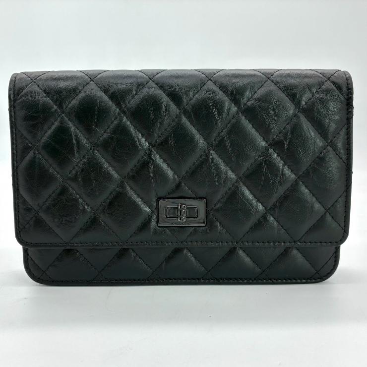 CHANEL シャネル 2.55 リイシュー チェーンウォレット ショルダーバッグ マトラッセ カーフスキン ブラック金具 ランダムプレート ★美品★ ★箱付★