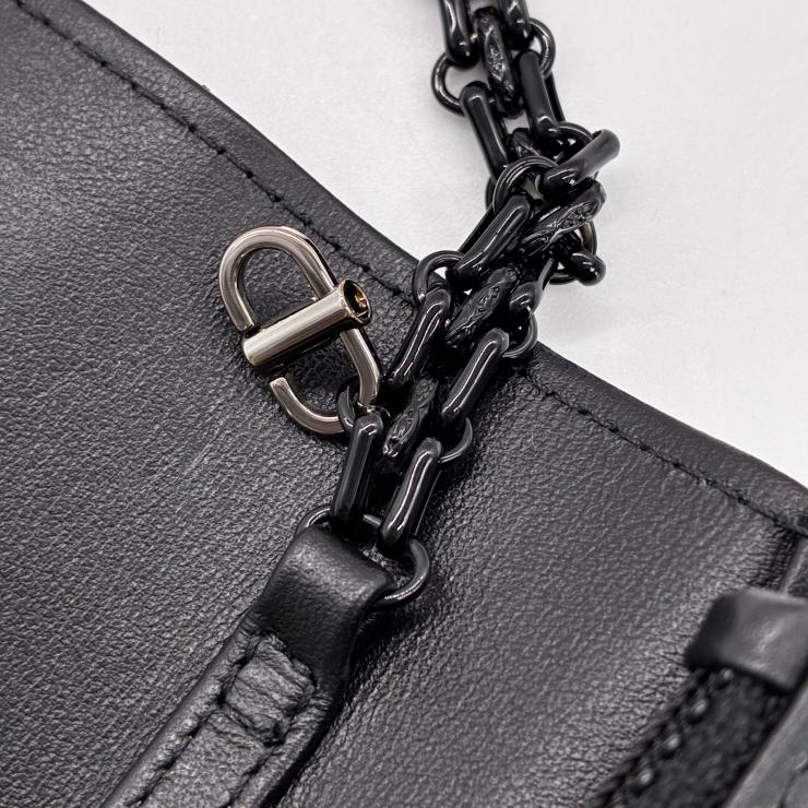 CHANEL シャネル 2.55 リイシュー チェーンウォレット ショルダーバッグ マトラッセ カーフスキン ブラック金具 ランダムプレート ★美品★ ★箱付★
