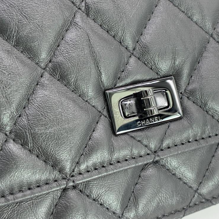 CHANEL シャネル 2.55 リイシュー チェーンウォレット ショルダーバッグ マトラッセ カーフスキン ブラック金具 ランダムプレート ★美品★ ★箱付★