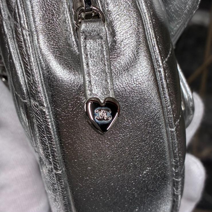CHANEL シャネル マトラッセ メタリックラムスキン ハートシェイプ チェーンショルダーバッグ シルバー ランダムシール シルバー金具 ★希少★ ★美品★