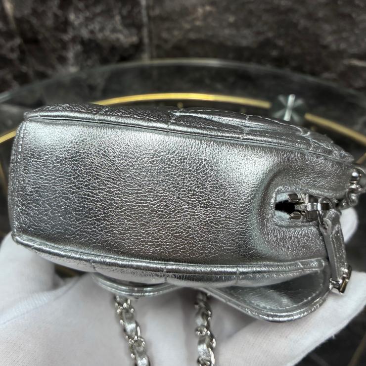 CHANEL シャネル マトラッセ メタリックラムスキン ハートシェイプ チェーンショルダーバッグ シルバー ランダムシール シルバー金具 ★希少★ ★美品★