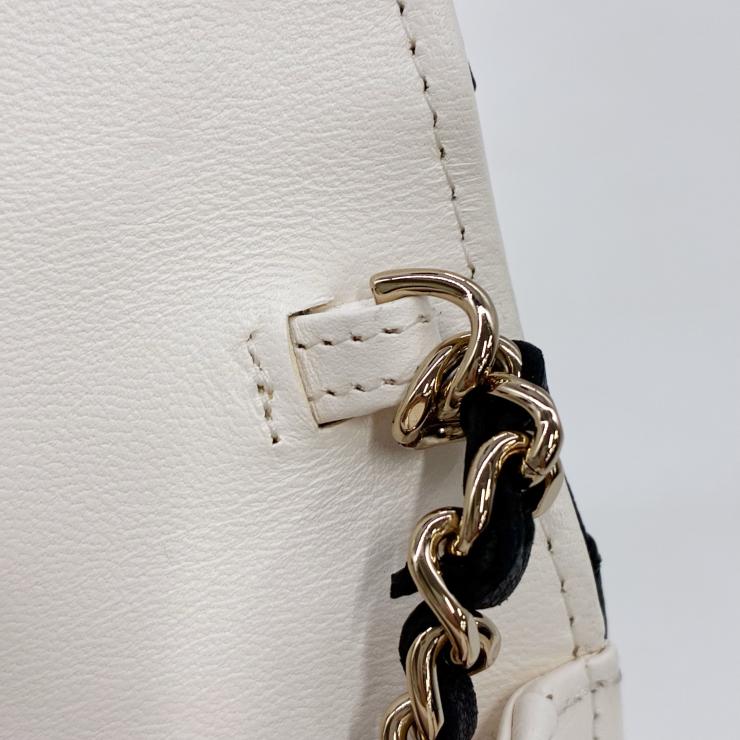 CHANEL シャネル ブックチェーンショルダー ショルダーバッグ マトラッセ ラムスキン ブラック ホワイト ゴールド金具 ★美品★ ★箱・袋・プレート付★
