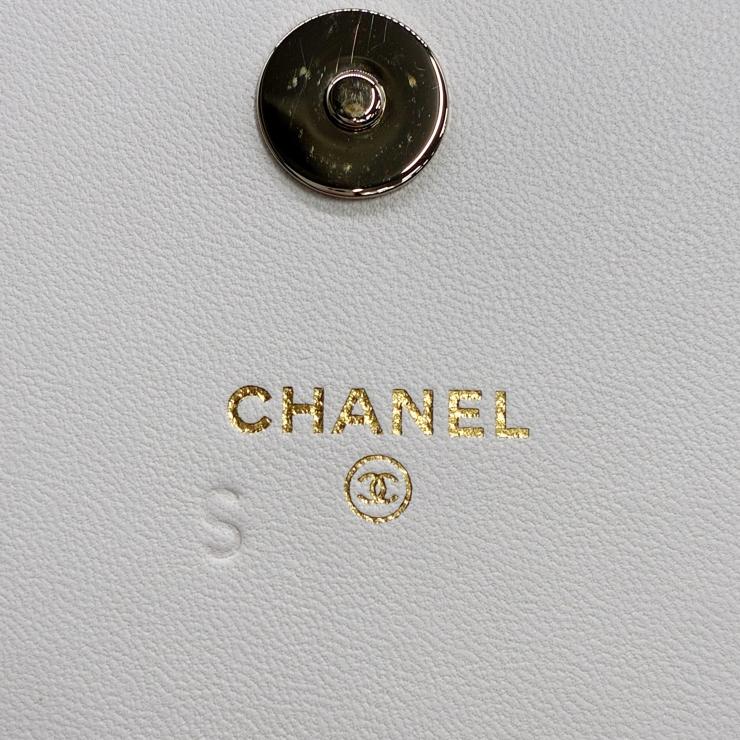 CHANEL シャネル ブックチェーンショルダー ショルダーバッグ マトラッセ ラムスキン ブラック ホワイト ゴールド金具 ★美品★ ★箱・袋・プレート付★