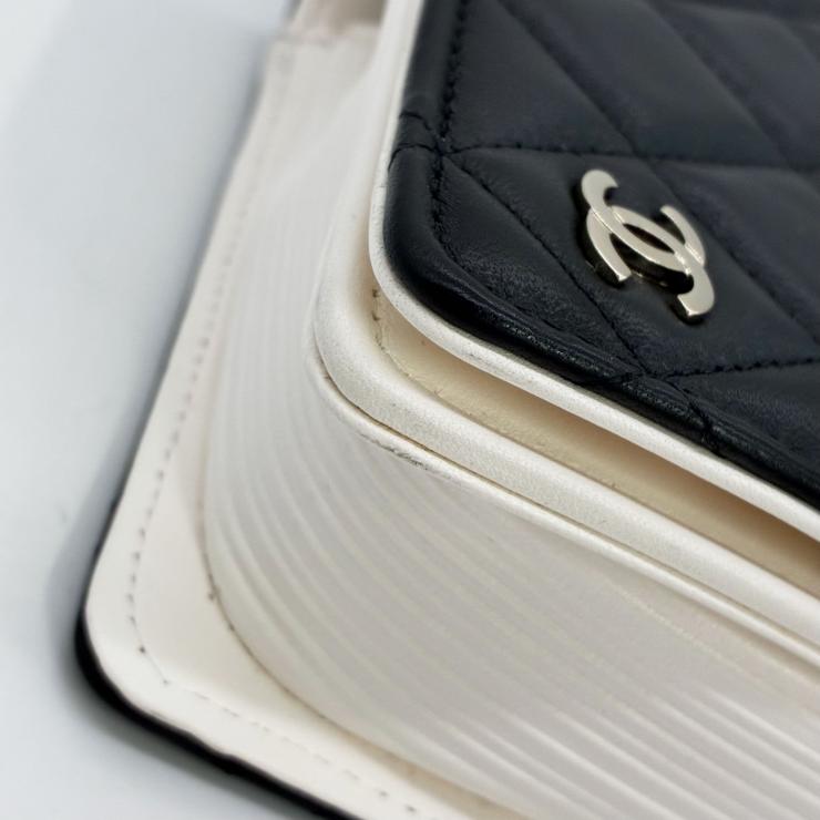 CHANEL シャネル ブックチェーンショルダー ショルダーバッグ マトラッセ ラムスキン ブラック ホワイト ゴールド金具 ★美品★ ★箱・袋・プレート付★