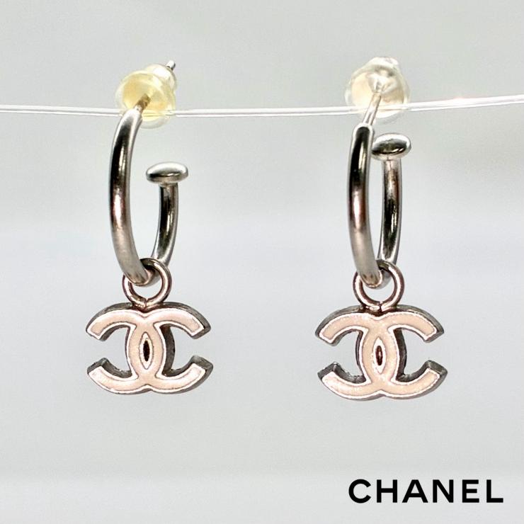 CHANEL シャネル ココマーク フープ ピアス 06P 2006年 アクセサリー シルバーカラー ホワイト ★美品★