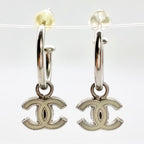 CHANEL シャネル ココマーク フープ ピアス 06P 2006年 アクセサリー シルバーカラー ホワイト ★美品★