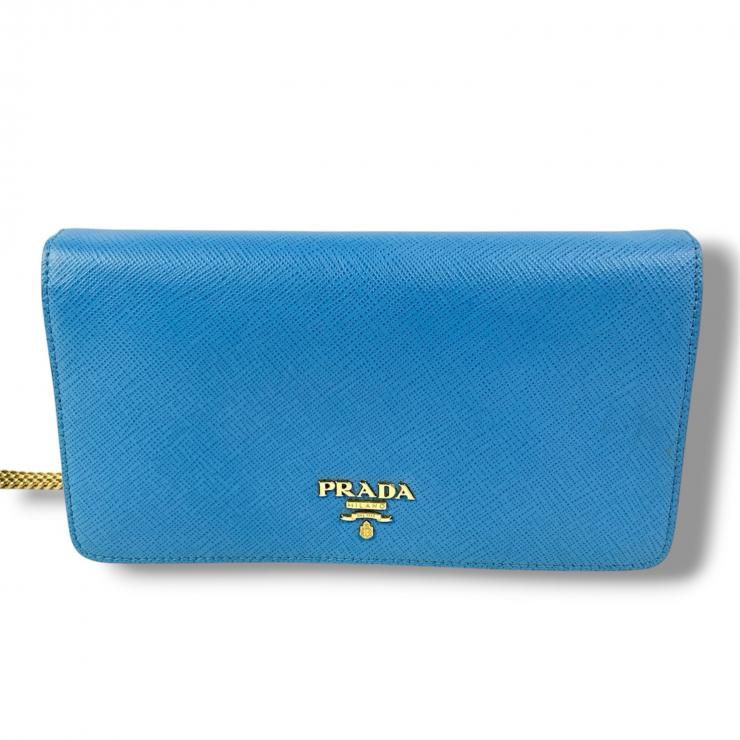 PRADA プラダ チェーンウォレット ショルダーバッグ 長財布 財布 ウォレットケース サフィアーノ レザー ブランドロゴ チェーン ライトブルー レディース★美品★