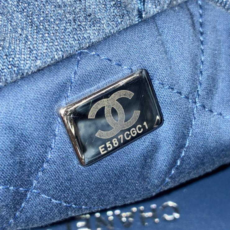 CHANEL シャネル 22 ミニ デニム 2WAY ハンドバッグ ショルダー チェーンストラップ ランダムプレート シルバーカラー金具 ブルー ★美品★ ★付属品付★