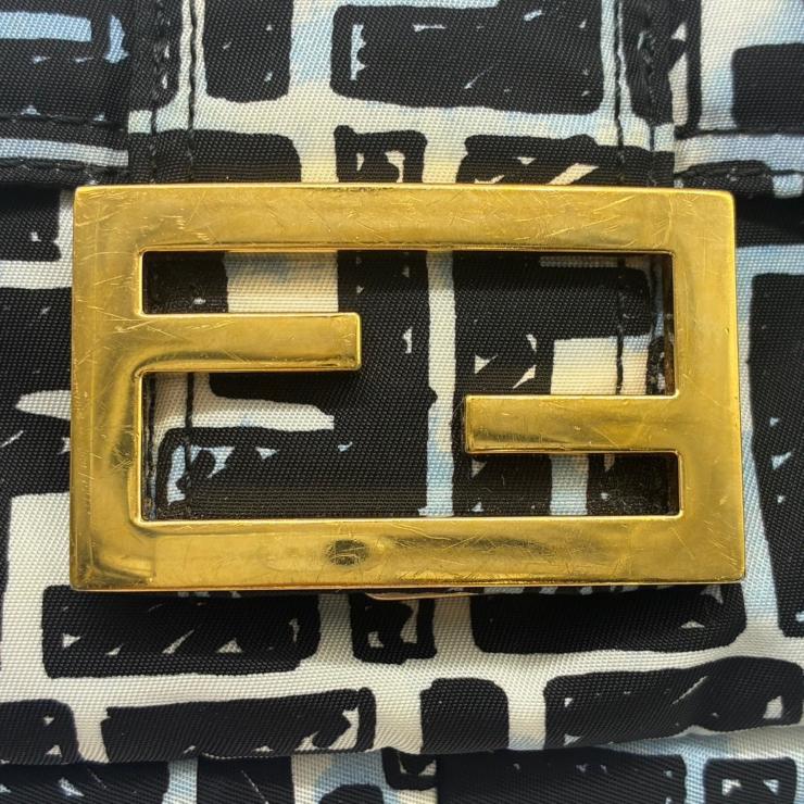 FENDI フェンディ ジョシュアヴィーダスコラボ Joshua Vides ズッカ バゲット ミニ 2WAYバッグ 8BR784 ブルー ナイロン ★美品★
