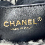 CHANEL シャネル 22 ミニ ウール カメリア ツイード 2WAY ハンドバッグ ショルダー チェーンストラップ ランダムプレート ゴールドカラー金具 チャーム ブラック ★美品★