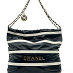 CHANEL シャネル CHANEL22 スモール シャイニーカーフスキンハンドバッグ トートバッグ ブラック ホワイト ゴールド ★美品★