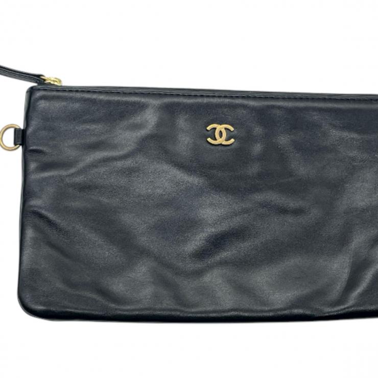 CHANEL シャネル CHANEL22 スモール シャイニーカーフスキンハンドバッグ トートバッグ ブラック ホワイト ゴールド ★美品★