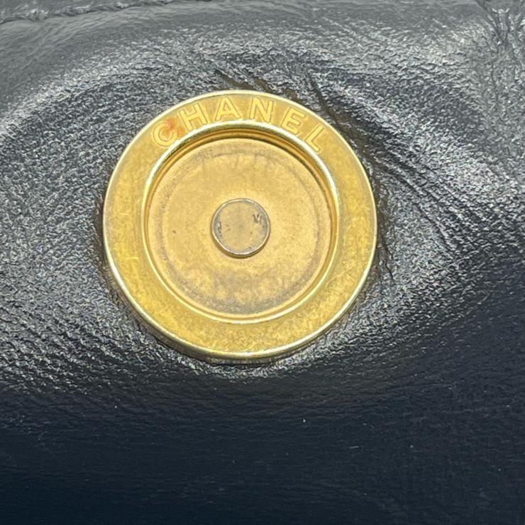 CHANEL シャネル CHANEL22 スモール シャイニーカーフスキンハンドバッグ トートバッグ ブラック ホワイト ゴールド ★美品★