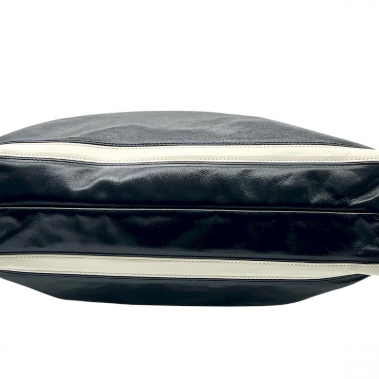 CHANEL シャネル CHANEL22 スモール シャイニーカーフスキンハンドバッグ トートバッグ ブラック ホワイト ゴールド ★美品★